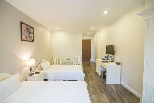 Kh�ch S?n Ng?c Lan H? Long Hotel