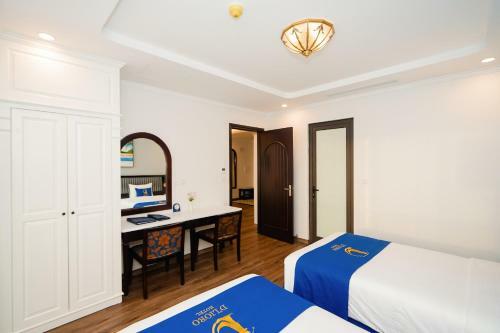 D'lioro Hotel