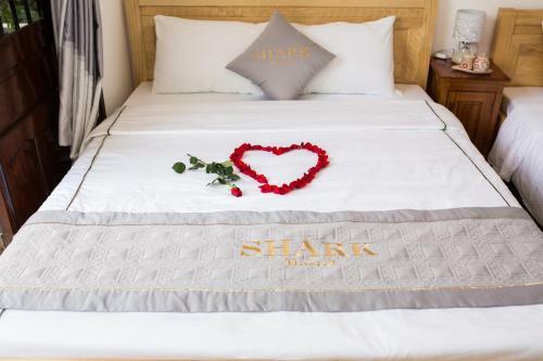 Shark Home