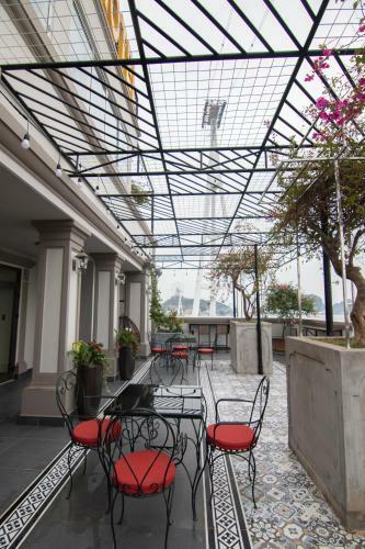 Jayden Hotel Halong