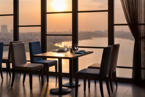 X2 Vibe Viet Tri Hotel