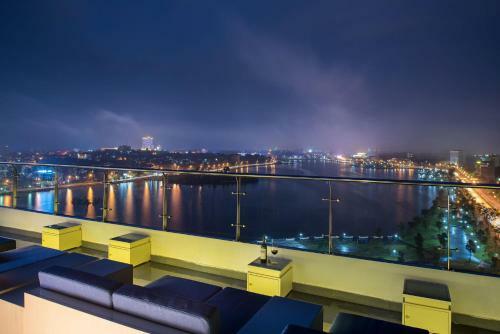 X2 Vibe Viet Tri Hotel