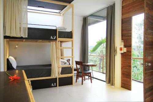 Hotel Nano Eco-hostel