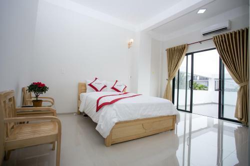 Hue Classic Hotel