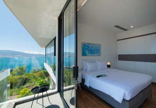 The Bridge Luxury Villa Nha Trang