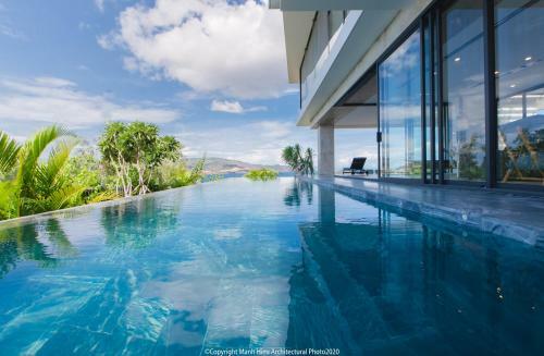 The Bridge Luxury Villa Nha Trang
