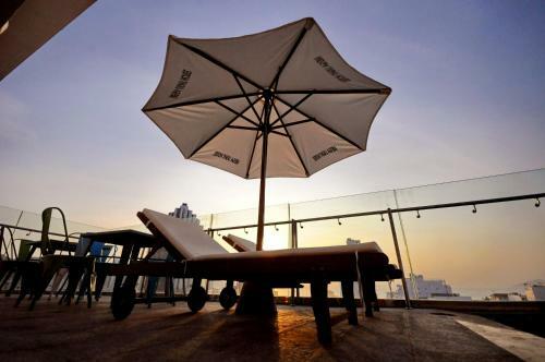 Mega Light Hotel - Managed By Rhm Group