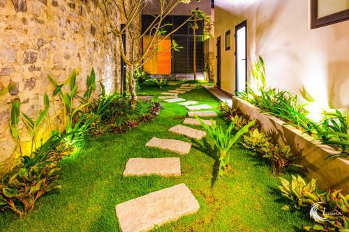 Lucina Villa Nha Trang