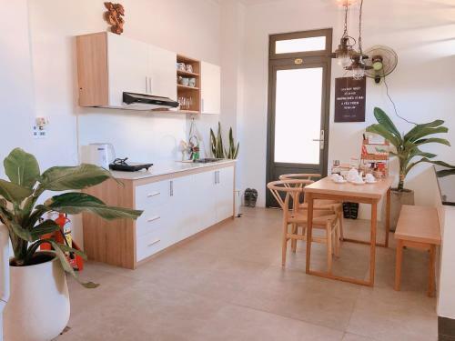 Nomad Ninh Chu Hotel