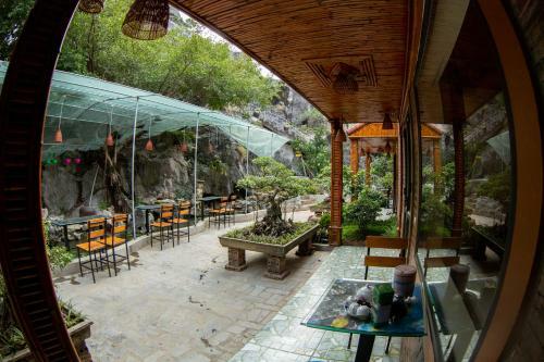 Trang An Mountainside Homestay