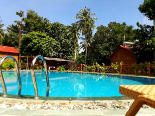 Hostal Phu Quoc Sen Lodge Bungalow Village