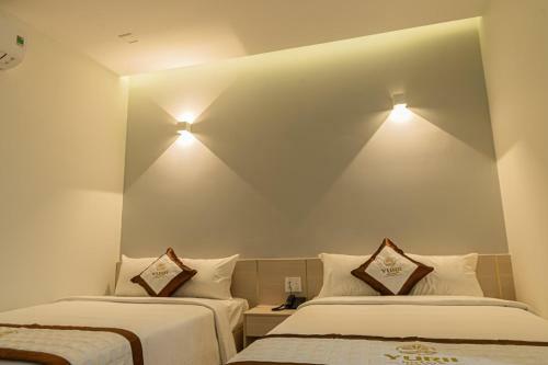 Yurii Hotel