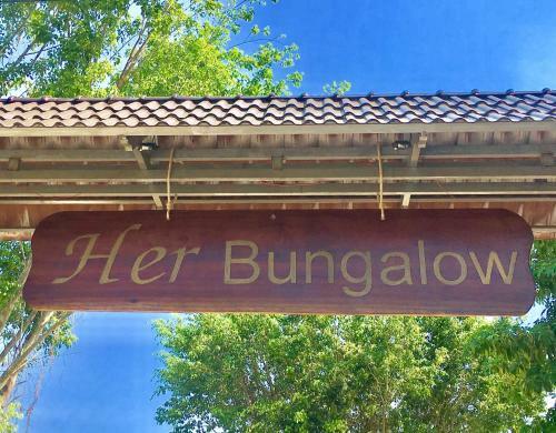 Hotel Her Bungalow