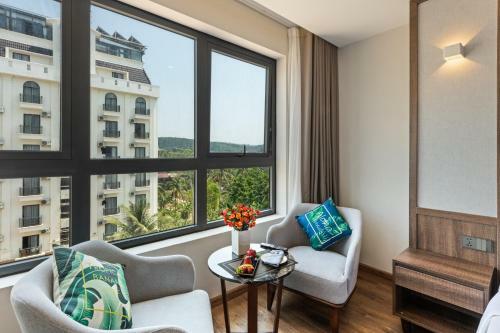 Hotel Sunset Beach Resort And Spa