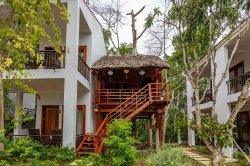 Caesar Phu Quoc Hotel