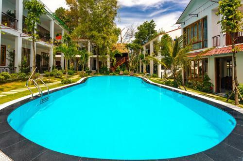Caesar Phu Quoc Hotel