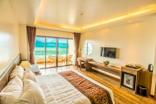 Hotel Coral Bay Resort
