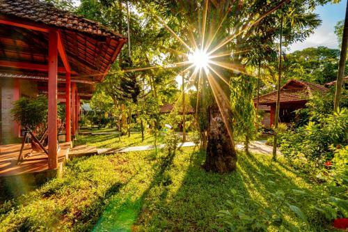 Hotel Huong Giang Bungalow