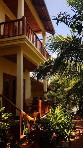 Hotel Free Beach Resort