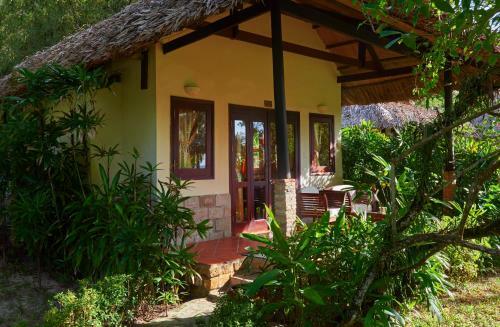 Hotel Mai House Resort