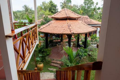 Hostal Phu Quoc Areca Garden Bungalow