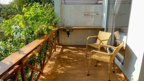 Hostal Phu Quoc Areca Garden Bungalow