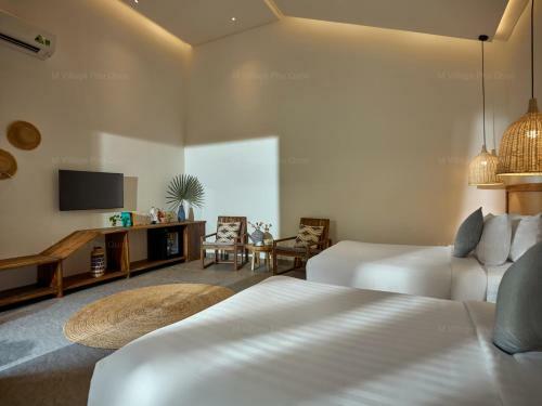 Hotel M Village