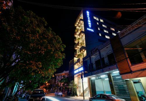 Delight Hotel