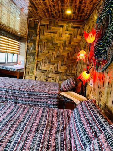 Muong Hoa River View Homestay