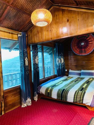 Muong Hoa River View Homestay