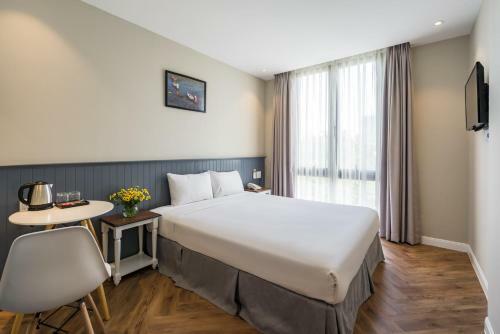 Parklane Hotel Saigon South