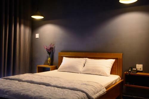 Sky Hotel