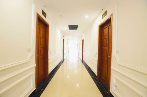 Apartamento Minh Qu�n Building