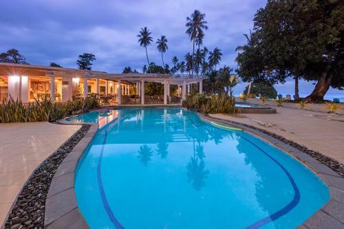 Hotel Return To Paradise Resort