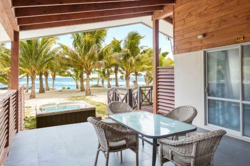 Hotel Return To Paradise Resort