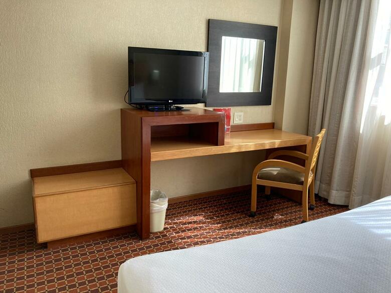 Hotel Mirabel