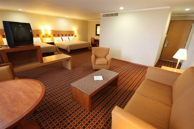 Hotel Mirabel