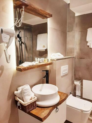 Ardit Dyla Hotels