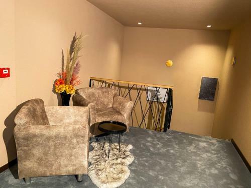 Ardit Dyla Hotels