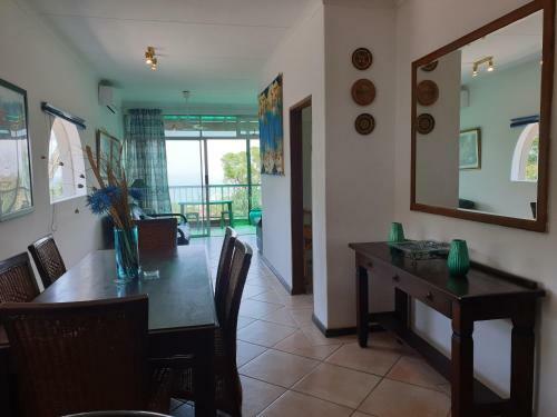 Apartamento Upstairs Flat Sea Views Pet Friendly