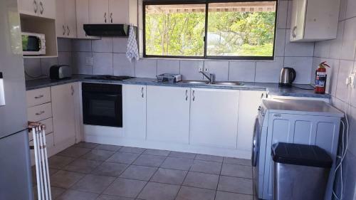 Apartamento 64 Leonora Holiday Accommodation