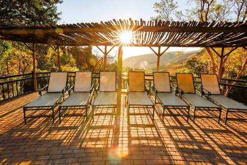 Hotel Cavern Resort & Spa
