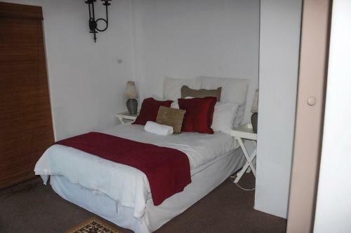 Hostal Demepran Grove B & B