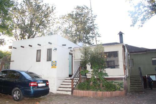 Hostal Demepran Grove B & B