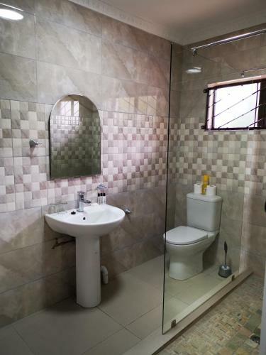 Hostal Green Olive Residences