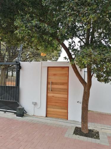 Hostal More-inn Guest House