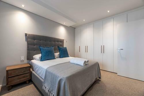 Apartamento 603 The Cosmopolitan... Luxury Living!