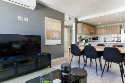 Greenwich Apartments
