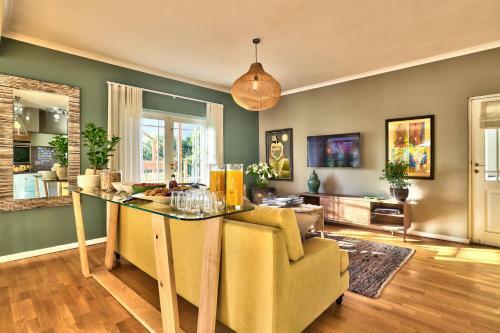 Bed & Breakfast Devonport House