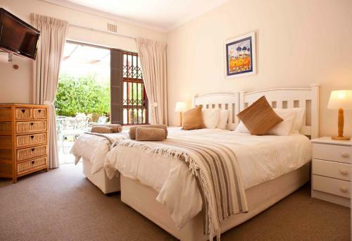 Hostal Pinoak Cottage Constantia